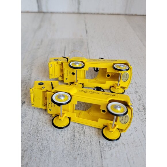 Hallmark 1997 Murray dump truck yellow ornament Xmas set - Picture 7 of 7